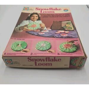 Vintage‎ Milton Bradley Crafts by Whiting Snowflake Loom #800 B